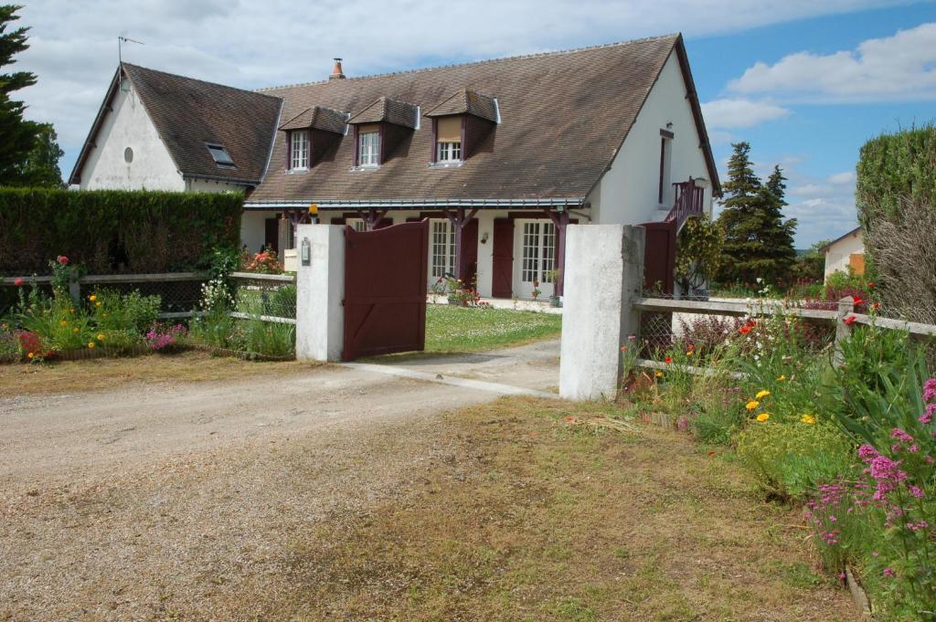 Chambres D'Hotes Les Coquelicots Francueil Exterior photo